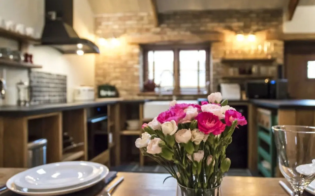 Lavender - Luxurious Barn Conversion