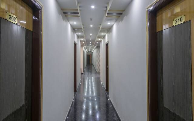 OYO 9909 The Saad Hotel