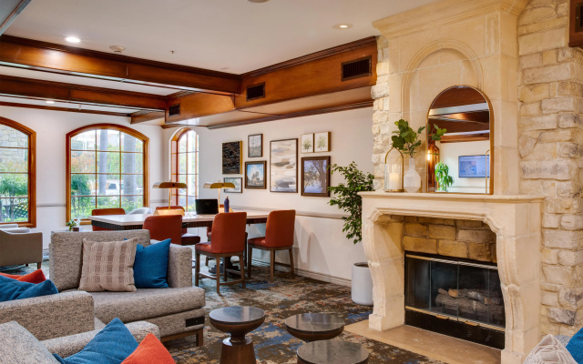 Ayres Suites Mission Viejo – Lake Forest