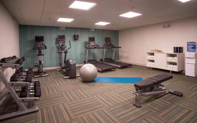 Holiday Inn Express Branford-New Haven by IHG