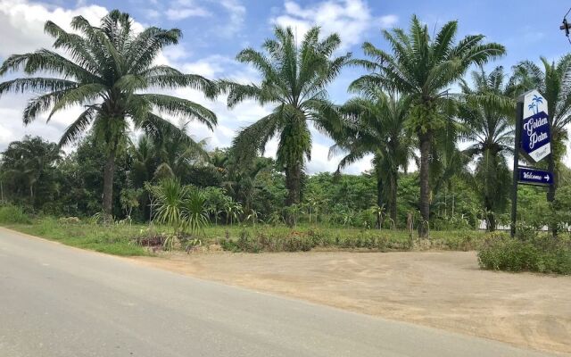 Golden Palm Resort