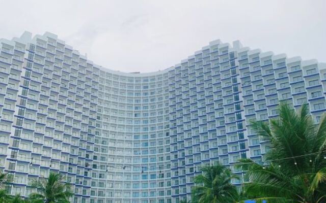 The Sea View Cam Ranh Beach Apartment
