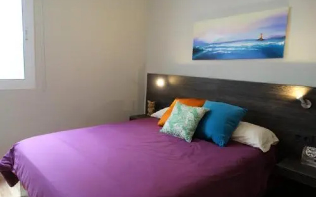 Feel at Sants Apartments
