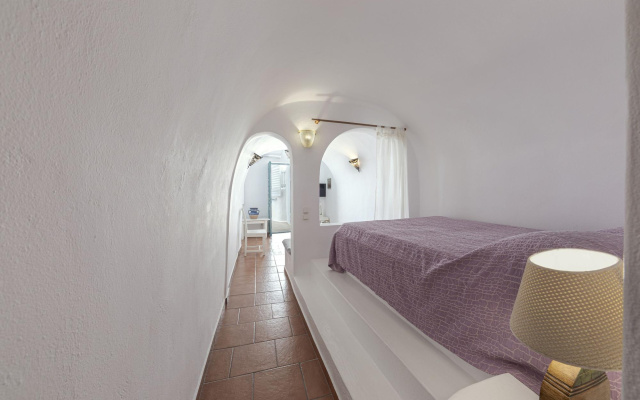 Afroessa Hotel by Caldera Houses