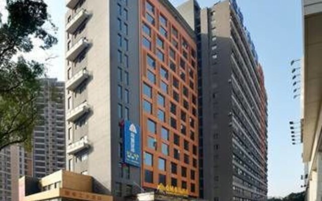 Golden Peninsula Hotel