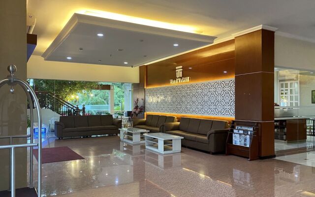 Hotel Tosan Solo Baru