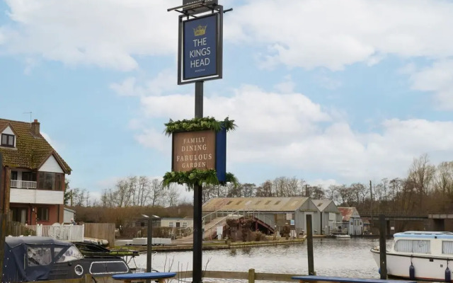 Kings Head Hotel