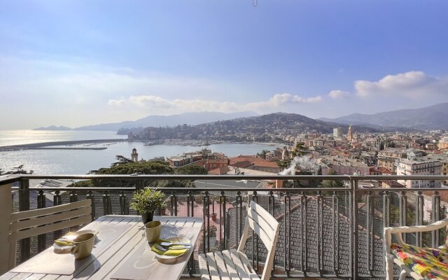 JOIVY Apartment In Rapallo W/Gulf View