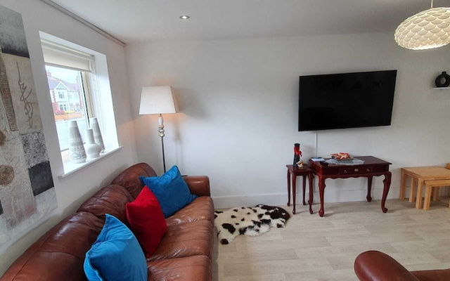 Riverdale House - 4 Bedrooms