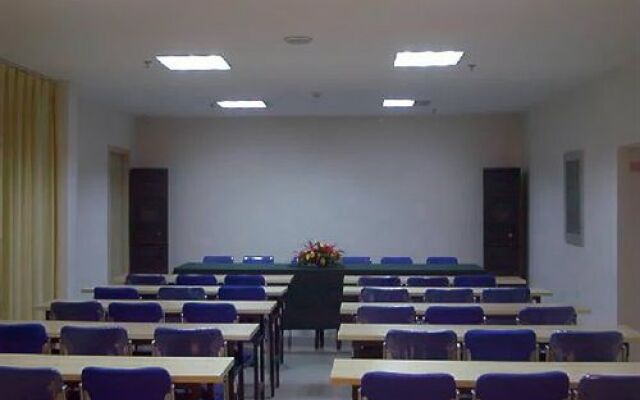 Jinjiang Inn Southwest Beijing Yuquan Road