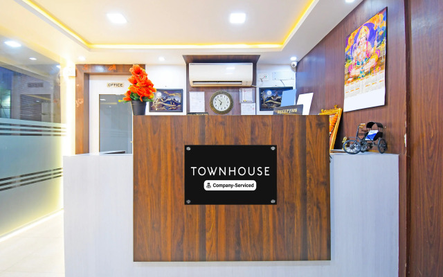 Super Townhouse Sahayogi Nagar Near Big Bazaar