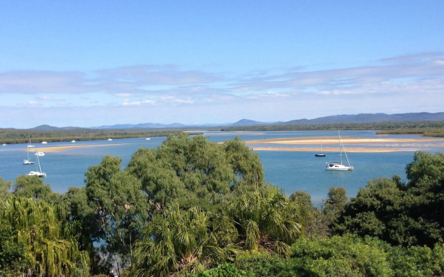 1770 Sovereign Lodge Resort