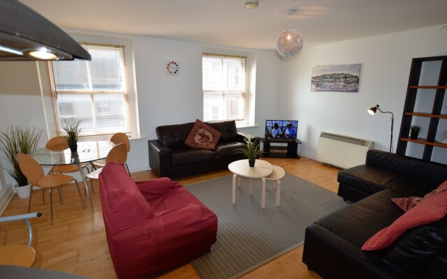 MetroStays - Stephen's Green 7-1