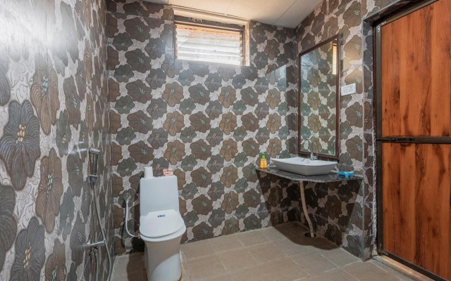 Jungle King Resort