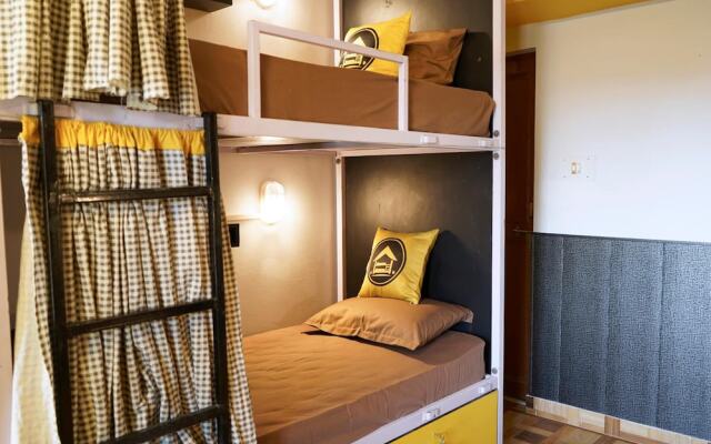 The Hosteller Bir