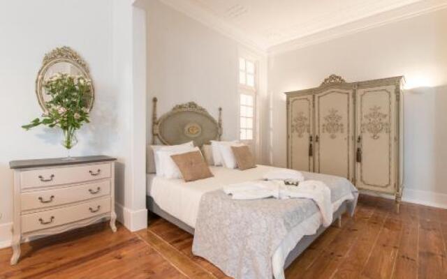 Lisbon Inn Lapa Suites