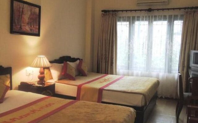 Thanh Noi Hotel