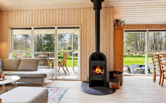 7 Person Holiday Home in Albaek