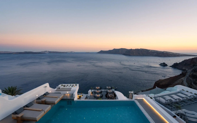 La Perla Villas - Adults Only