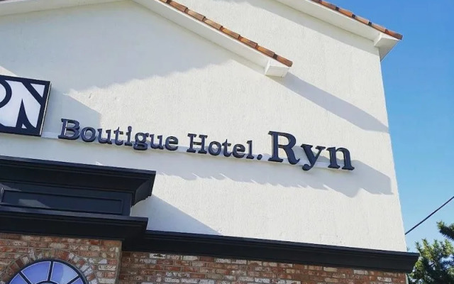 Ryn Boutique Hotel