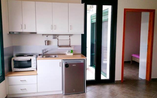 Akteon Rooms