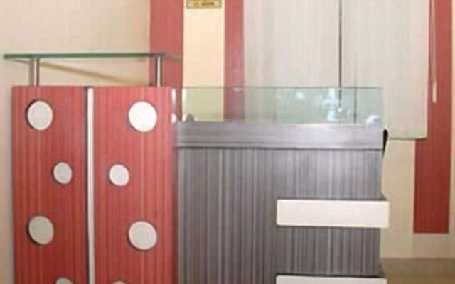 Live In Service Apartment