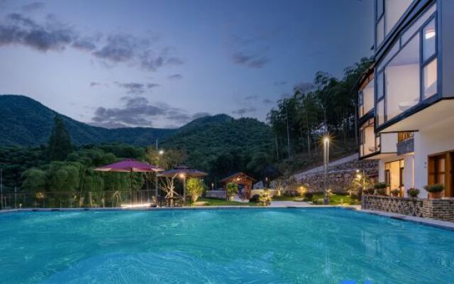 Wuyinzhu·YINZHU Huanshanye Luxury Beauty Su (Anji Yunshang Grassland Store)