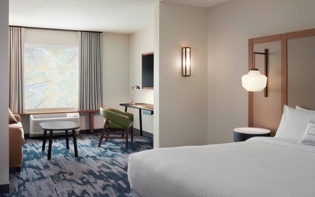 Fairfield Inn & Suites by Marriott Detroit Taylor