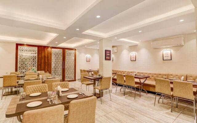 Treebo Radhe Palace
