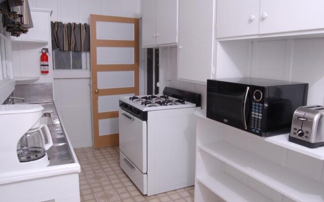 Lava Lodge at Hale Kilauea