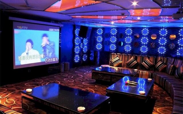 Joy International Hotel