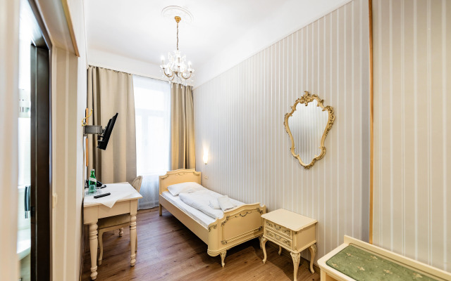 Hotel Pension Baronesse