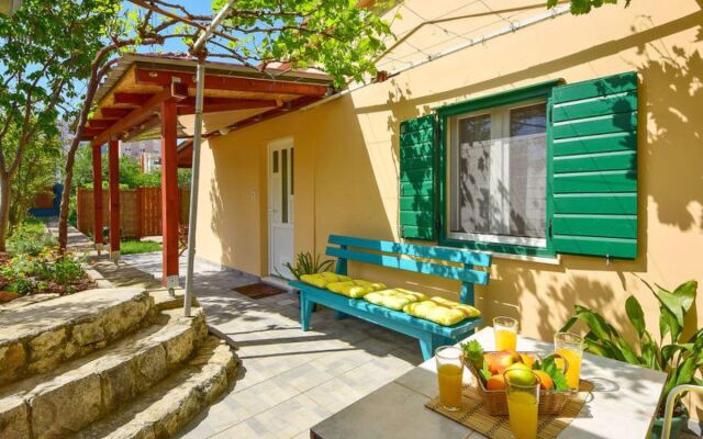 House Taja Cornwall