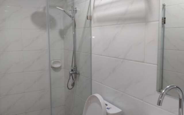 Meaco Royal Hotel- Aparri