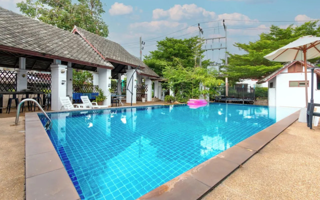 House Near Beach table TennisPool V230