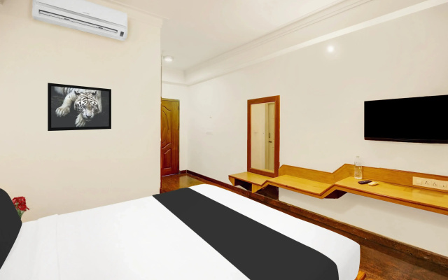 OYO 8646 Mahendra Hotel