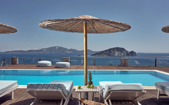 Serenus Luxury Villa