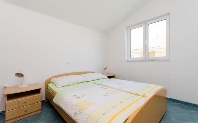 Apartments Ruzica M in Lopar - island Rab