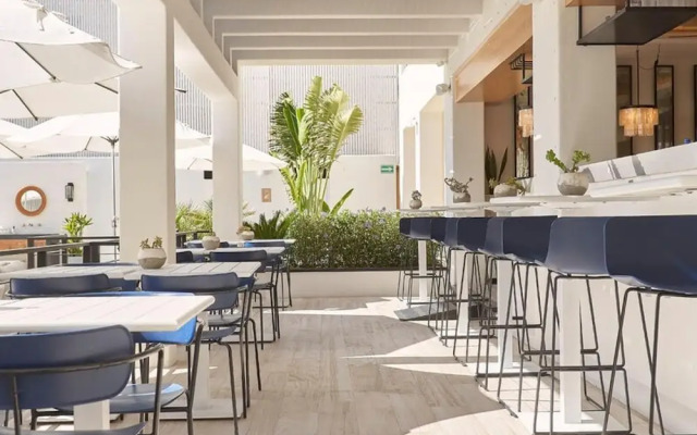 Oceanfront 3bd Penthouse Residence