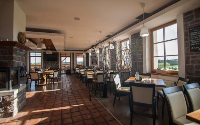 Hotel Krušnohorský Dvůr