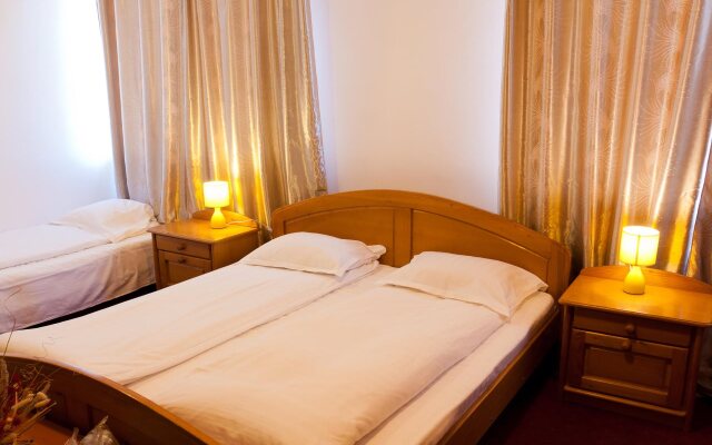 Pension Club Montana