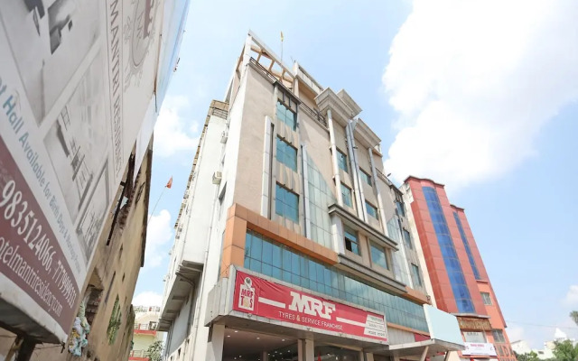 Hotel Mantri Residency