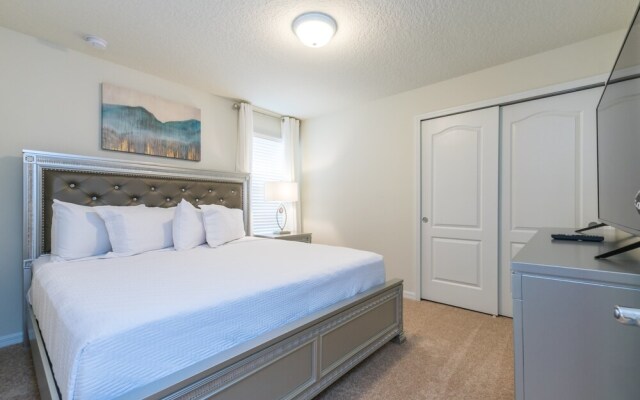 Windsor at Westside - 1639 Lima Avenue