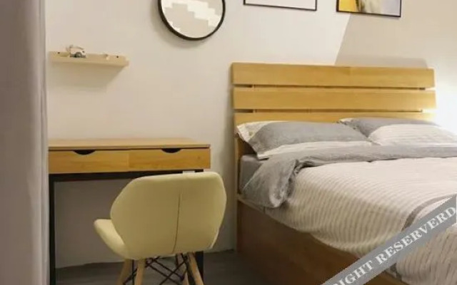 8090 Internet Hotel Apartment