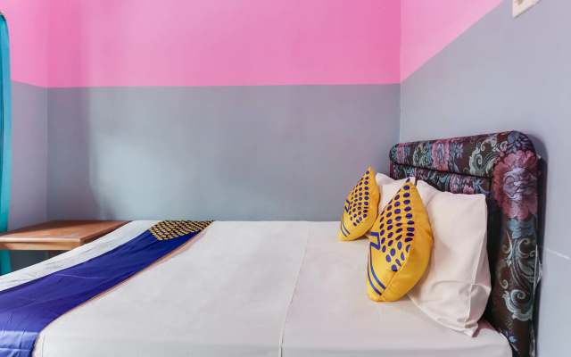 Ijen Traveller Homestay by ZUZU