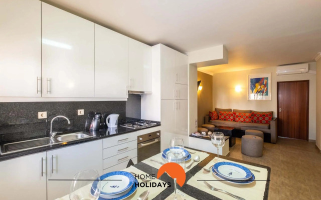 #018 Old Town Center Beach 2 min Walk