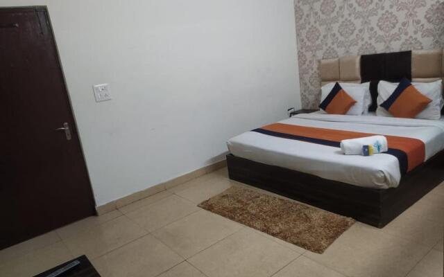 Staygo Hotel Near Haridwar Railway station
