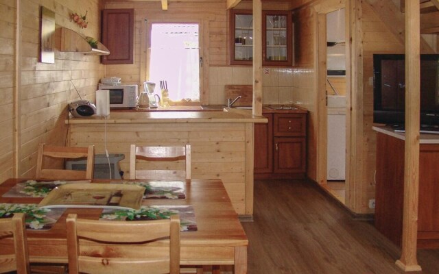 Nice Home in Jaroslawiec With 2 Bedrooms and Wifi