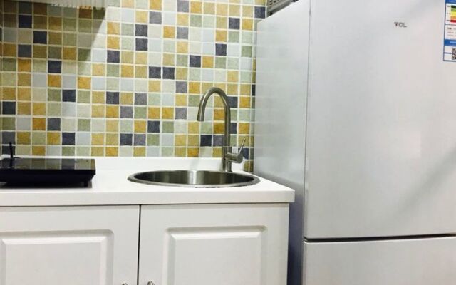 E-Home Self-Service Apartment