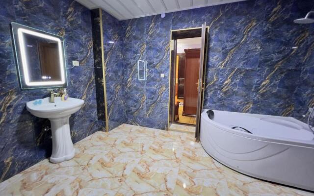 Hotel Royal